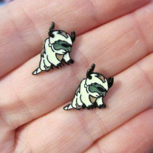 Appa Earrings Bison~Hypoallergenic